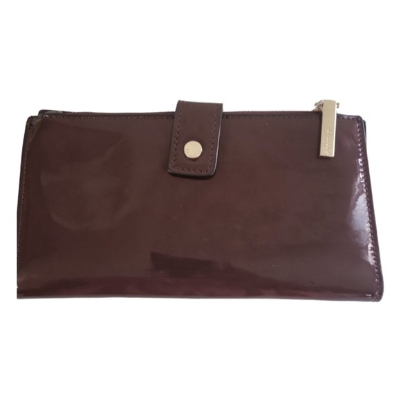Dune London Kaydence Patent Finish Plum Bifold Wallet - Picture 9 of 10
